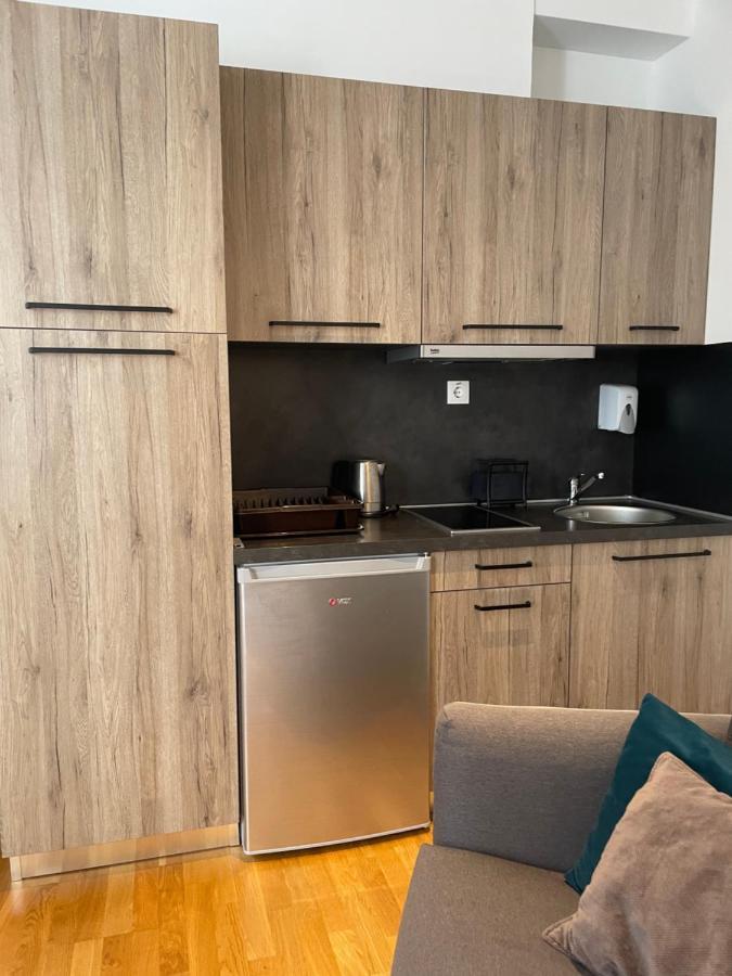 Falling Star Apartman Brzeće Exterior foto