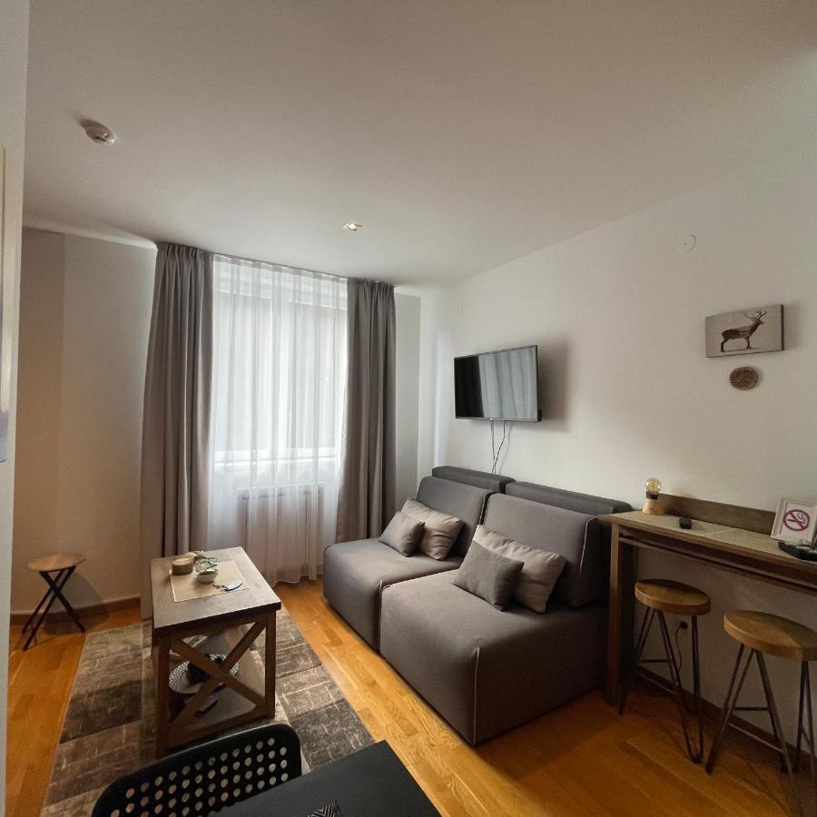 Falling Star Apartman Brzeće Exterior foto