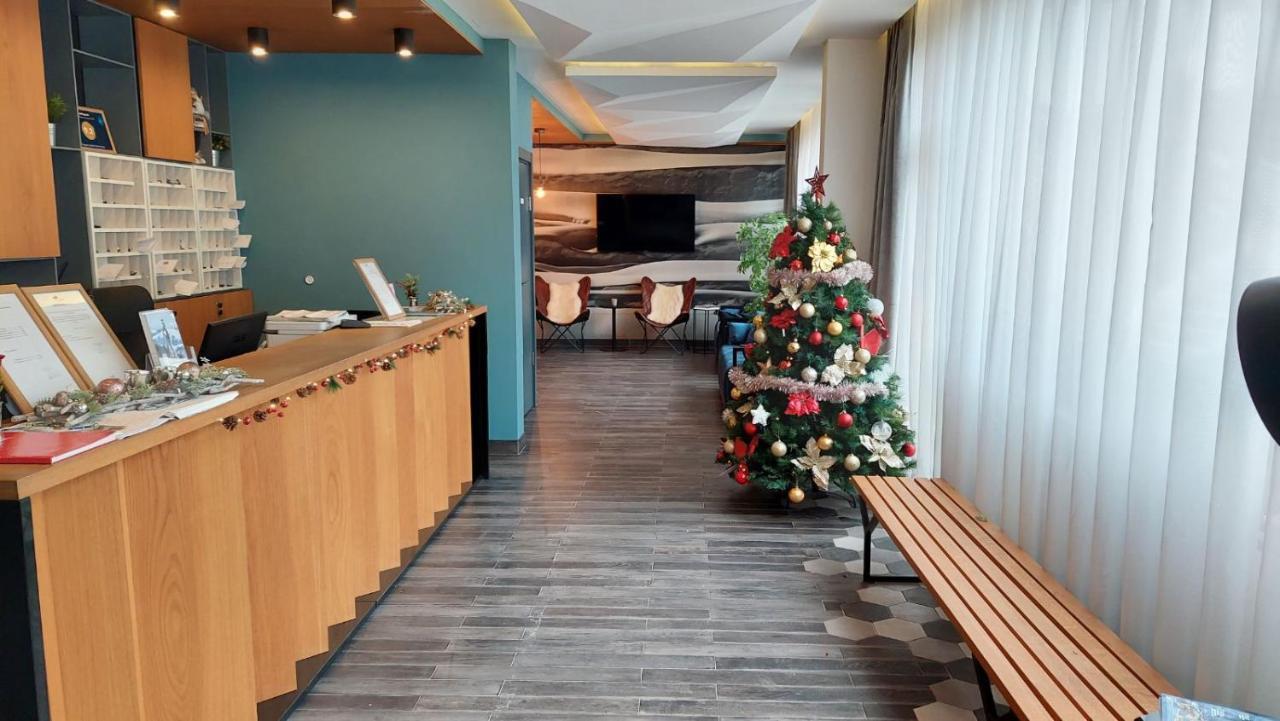 Falling Star Apartman Brzeće Exterior foto