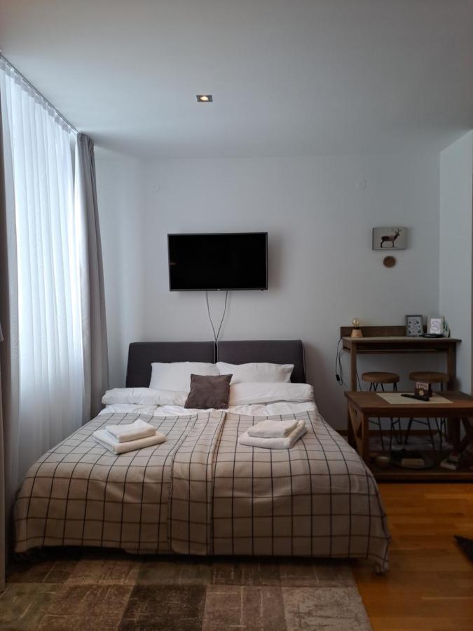 Falling Star Apartman Brzeće Exterior foto